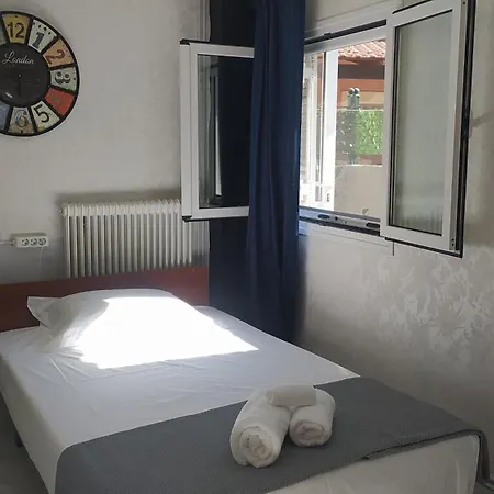 Enjoy Hospitallity At Fully Equipped Apartment With Free Parking- Happy Place Pírgos Exterior foto