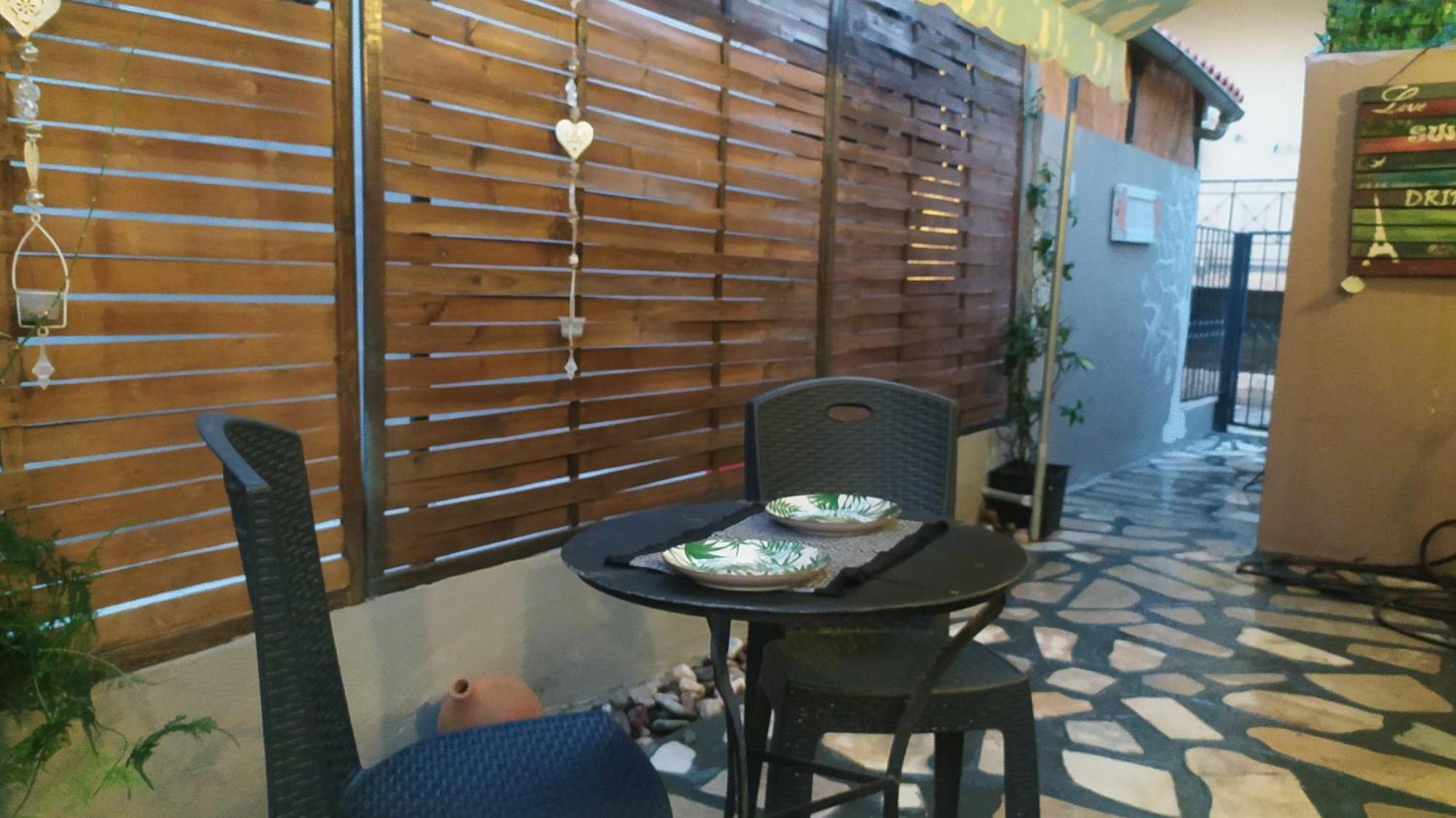 Διαμέρισμα Enjoy Hospitallity At Fully Equipped With Free Parking- Happy Place